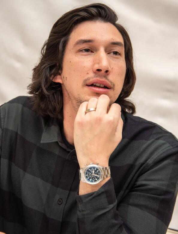 New Swiss duplication watches present the fashion.